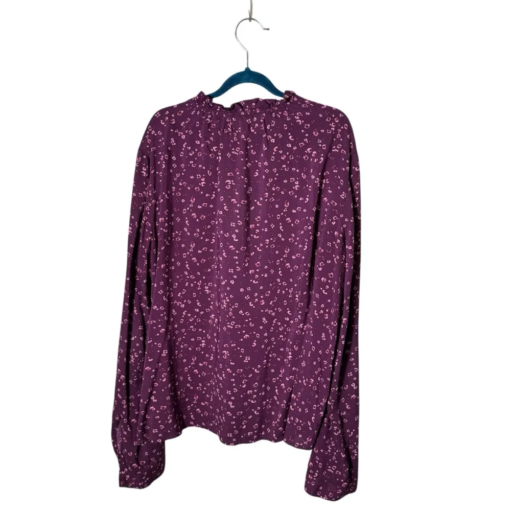 Anthropologie Cloth & Stone Jinna Floral Ruffle Blouse Purple Medium - Picture 3 of 11